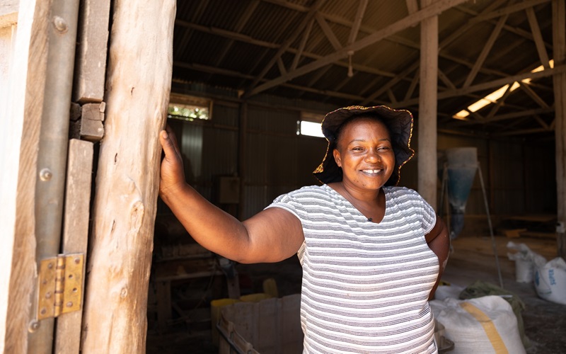 For a long time, Peace Alinda informally borrowed money through a friend who had the required collateral to acquire a loan. One development group member Medrine introduced Peace to Sylvia, a FINCA loan officer.With support from FINCA, Peace has invested in a number of ways, one of which is buying food supplies such as millet flour in bulk at harvest time (in December) when it is cheap and sell it at other times of the year when she can command a higher price. She is a businesswoman and a farmer with a wide variety of small investments. She also trades cattle and brokers land in her area.